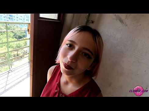 ❤️ Ikasle sentsuak arrotz bat zurrupatzen du kanpoaldean - Cum On His Face ❤❌ Porno gurean eu.pornofilmtv.ru ❌❤